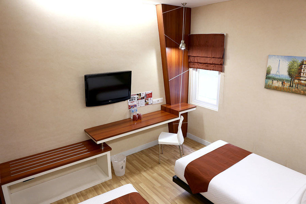 Citihub Hotel Yogyakarta Luaran gambar