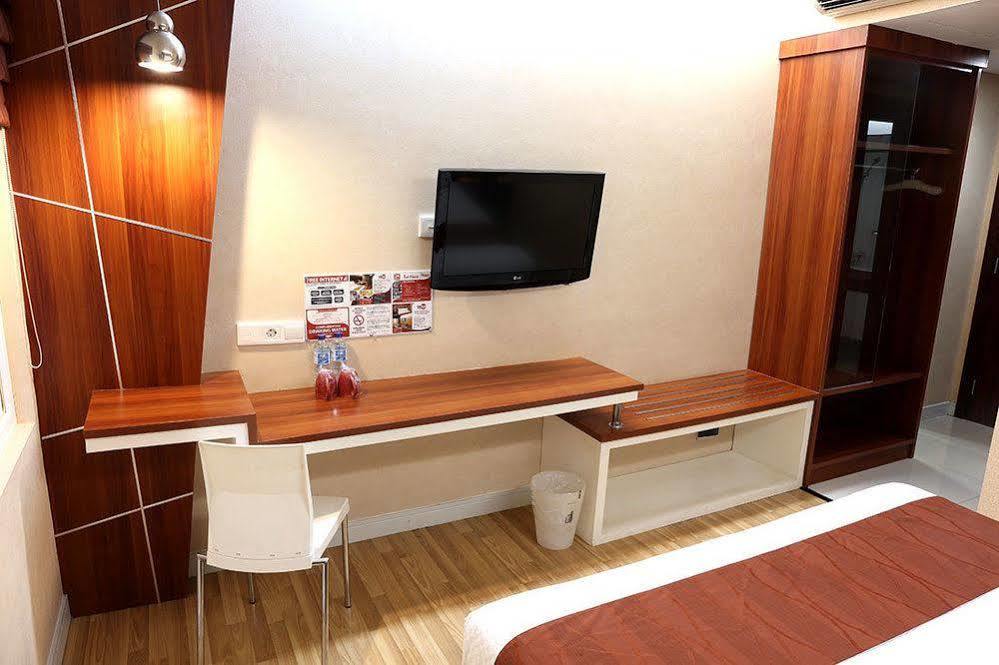 Citihub Hotel Yogyakarta Luaran gambar